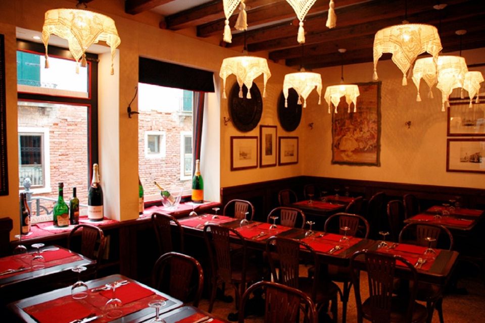 2-Course Dinner in a Typical Venetian Restaurant - Your 2-Course Venetian Meal: How the Menu Works and What to Choose