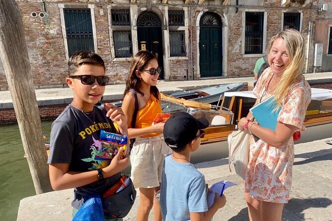 2-Hour Venice with Kids and Family Friendly Private Guided Tour - Practicalities that matter on the ground
