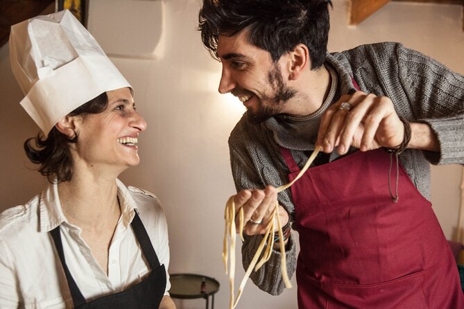 3 Hour Cooking Class: Homemade Pasta and Tiramisu in Venice - The 3-hour flow: ravioli, noodles, and traditional tiramisu
