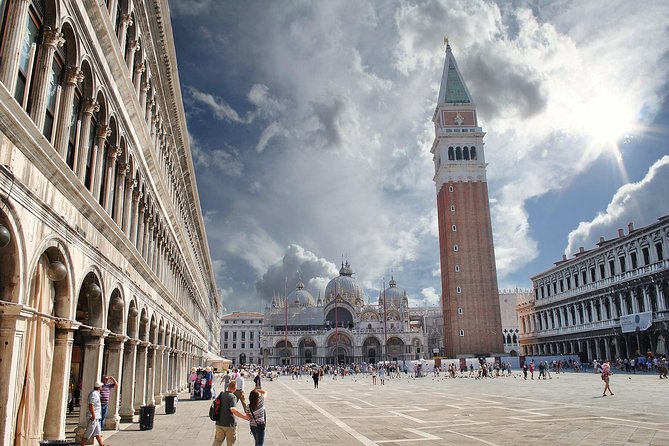 4-Hour Venice guided walking tour with Doge's Palace & St Mark's Basilica - Castello campi walks: Santa Maria Formosa and Santi Giovanni e Paolo