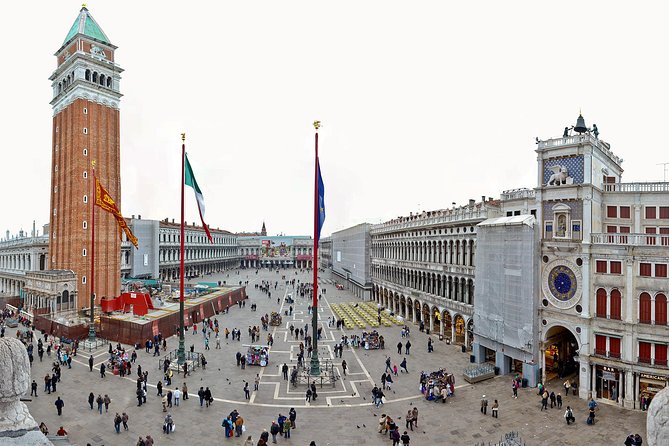 4-Hour Venice guided walking tour with Doge's Palace & St Mark's Basilica - St Mark’s Basilica: mosaics, marble inlay, and a seat-down explanation
