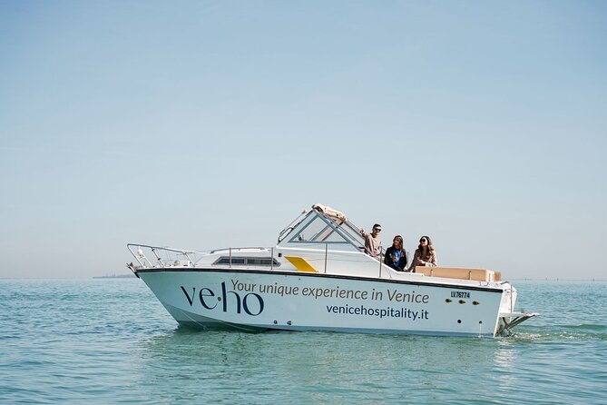 6-hour tour of Murano, Burano and Torcello by private boat - Murano: glass islands, not just glass shops