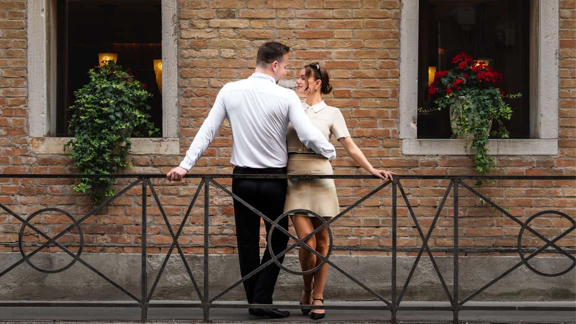 A Unique Photoshoot in Venice - Gondola Photos, Burano, or Lido: The Mood-Shift Add-Ons