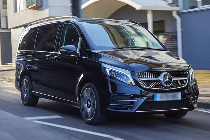 Arrival by Private Luxury Van Venice Airport VCE to Piazzale Roma - Timing, Delays, and Airport-Friendly Details That Actually Matter