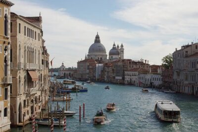 Best Venice Personalized Private Walking Tour with Official Guide - San Marco Square and Saint Mark’s: how your guide gives structure to the chaos