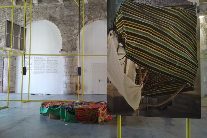 Biennale of Venice 2026, visit with private guide - Accessibility in Venice: wheelchair and stroller-friendly at the Giardini