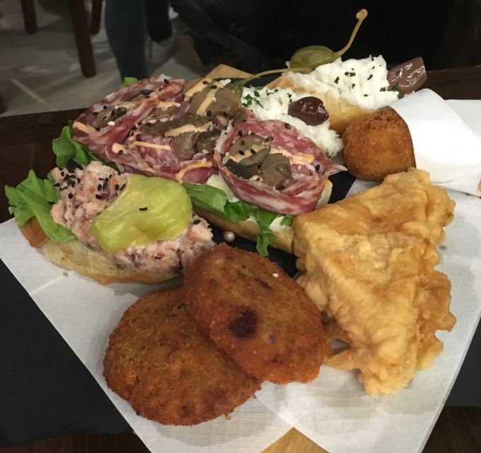 Cicchetti & Concert in Venice - Dinner at Bacarando in Corte dell’Orso: the cicchetti start