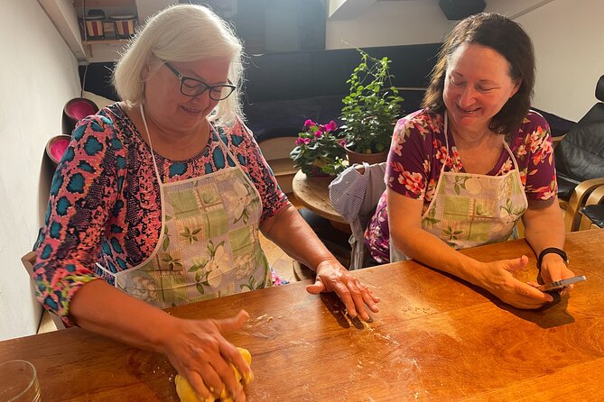 Cooking Class with Chef Francesco and Live Music in Venice - Should you book this Cooking Class with Chef Francesco and Live Music?