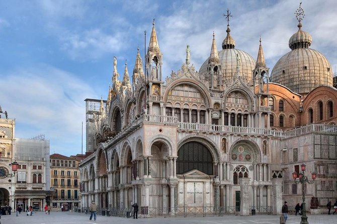 Doge's Palace & St. Mark's Basilica Tour - Headsets and Group Size: Why This Tour Feels Easier Than Wandering