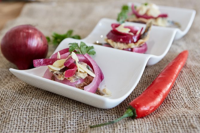 Exclusive cooking experience with a Venetian Chef: cichetti cooking class - Lunch Included: You Eat What You Cook