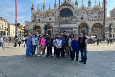 Exclusive Entrance Doge Palace & St. Mark's Basilica Terrace Tour - Doge’s Palace: Gothic Power, Gold, Marble, and the Bridge of Sighs