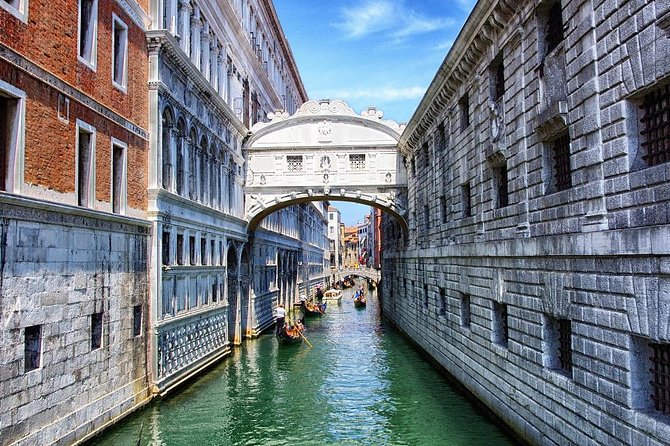 Explore Vivacious Venice: Self-Guided Audio Tour - A Venice walk you control: audio + GPS instead of a fixed group