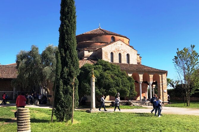 Full-day excursion to Murano, Burano and Torcello from Venice Train Station - The boat ride itself: scenery, long minutes, and a possible sunset payoff