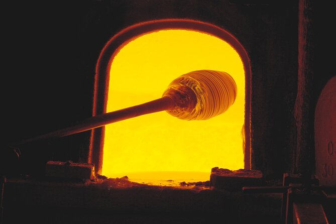 Glass Blowing Live Demo, Showroom visit and Artistic Glass gift! - Showroom visit: hundreds of pieces, and how to shop without losing time
