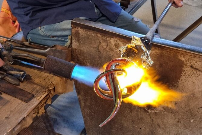 Glass Blowing Show Visit Murano Glass Factory and Showroom OMG - English, Ticket Details, and the Small Stuff That Can Change Your Day
