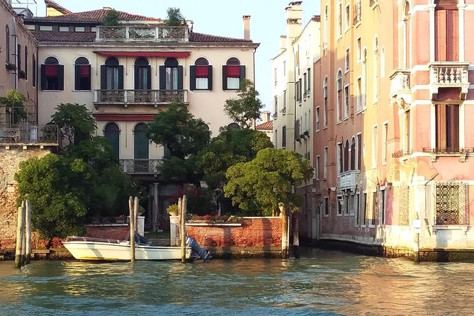 Grand Canal boat tour and Murano glass experience with Hotel pick up - Returning from Murano: what included public boat return feels like