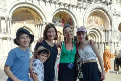 Guided Sightseeing Tour of Venice Highlights for Kids & Families - Stop 2: Campo San Bartolomeo and interactive outdoor time