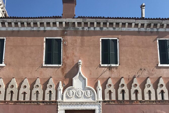 Guided Tour of the Jewish Ghetto in Venice with Cannaregio & Synagogues Visit - What the private, art-historian guide changes for you