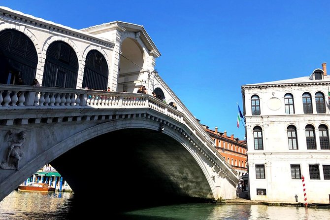 Guided Walking Tour of Venice, St Mark's Basilica & Doge's Palace - The side stops that add Venice texture (not just monuments)