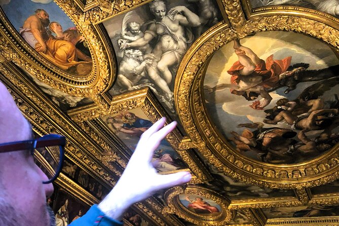 Immersive Beauty: A Tailored Private Tour of the Doge's Palace - Piazza San Marco Stop: Context Before You Step Into Power