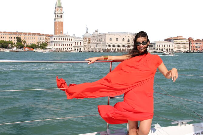 La Serenissima: Lagoon Cruise on Catamaran with Classical Music - Who this lagoon cruise is best for