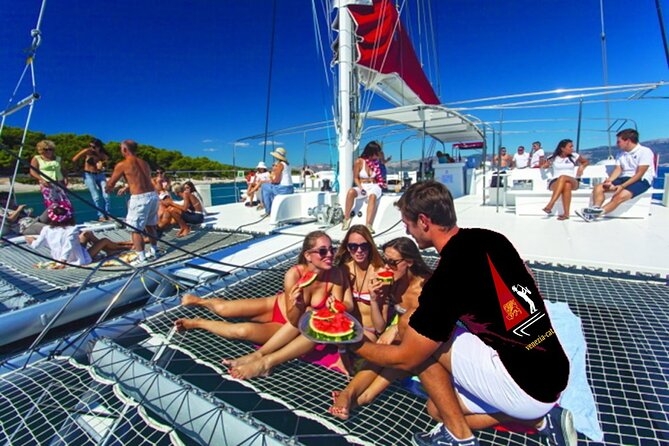 Lagoon Light Lunch Tour at 12:00 in Venice - Why this 12:00 catamaran lunch feels like a reset