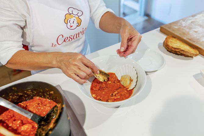 Market Tour and Dining at a Local's Home in Venice - Venice Market Morning With Your Cesarina