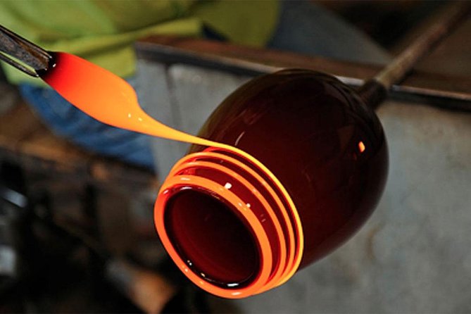 Molten glass magic - Glassblowing class - PRIVATE - Price and value: private coaching is the headline