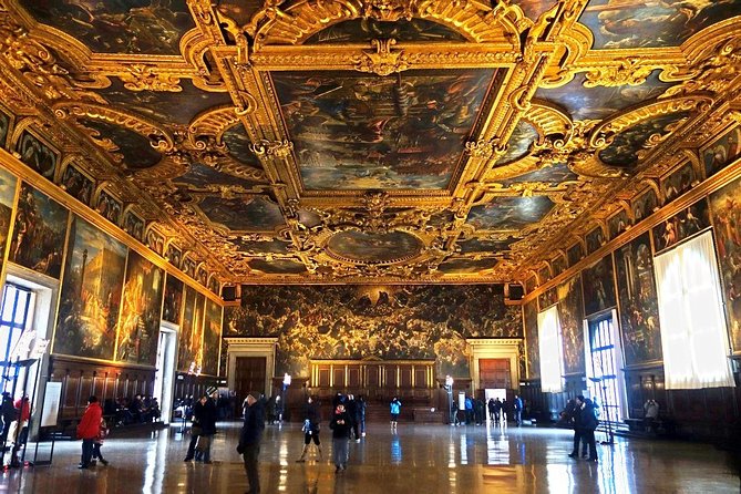 Morning Venice Walking Tour plus Doge's Palace Guided Visit - Meeting point at Calle larga de l’Ascension: be on time