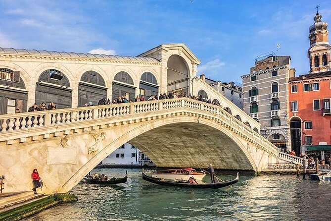 Morning Walking Tour of Venice with Mini Cruise - Piazza San Marco and the early wow factor that lasts all day