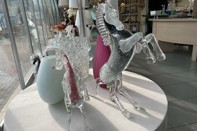 Murano Art: Glass factory tour - Trying to blow glass like the masters do (even if it’s short)