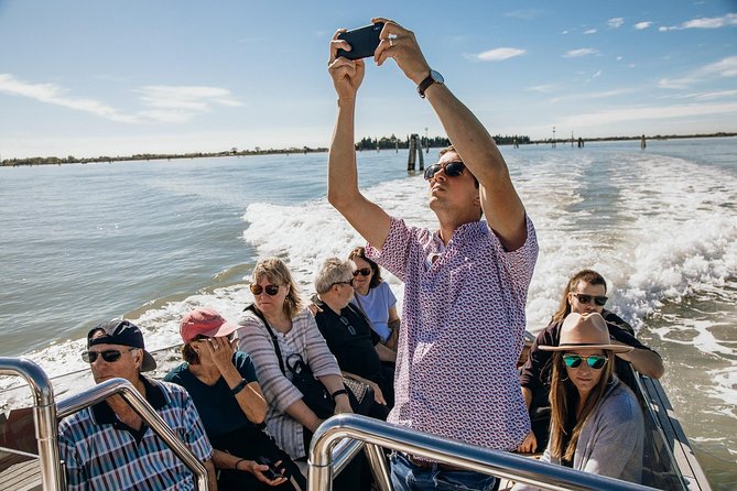 Murano Burano Islands Boat Tour Glass Factory & St Erasmo Winery - How the Murano–Burano–St. Erasmo boat loop actually feels
