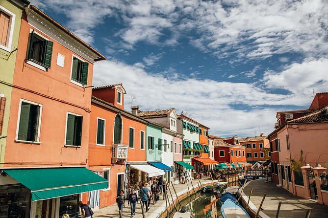 Murano Burano Islands Boat Tour Glass Factory & St Erasmo Winery - Stop 4: St. Erasmo (Orto di Venezia) vineyard tour and tasting