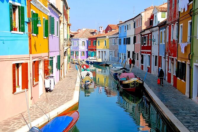 Murano, Burano & Torcello: Venetian Island Highlights - Torcello in 1 hour 35 minutes: serenity with a few big-ticket sights