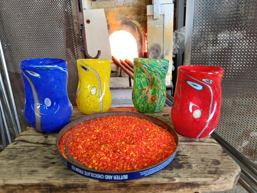 Murano: make your item with a glass master and take it home - The 60-Minute Workshop: Step-by-Step Glass Work to Blowing Glass
