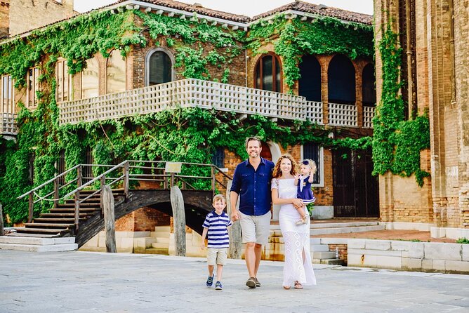 Photo shoot in Venice - Price and value: is $398.25 per group a good deal?