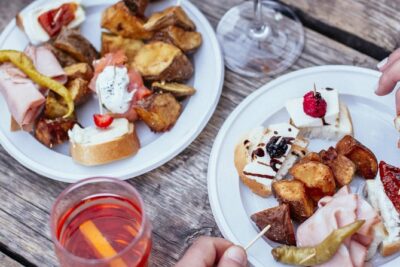 Private Drinks & Bites in Cannaregio Tour - What you actually eat and drink: 3 bites, 3 drinks, and real aperitivo culture