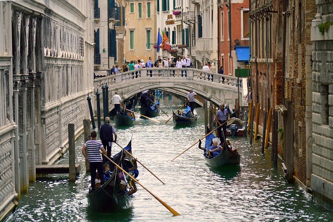 Private Gondola Serenade with Music - Getting to Museo Correr by Piazza San Marco