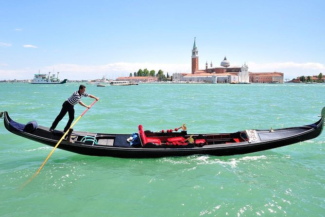 Private Gondola Tour - Should You Book This Private Gondola Tour?