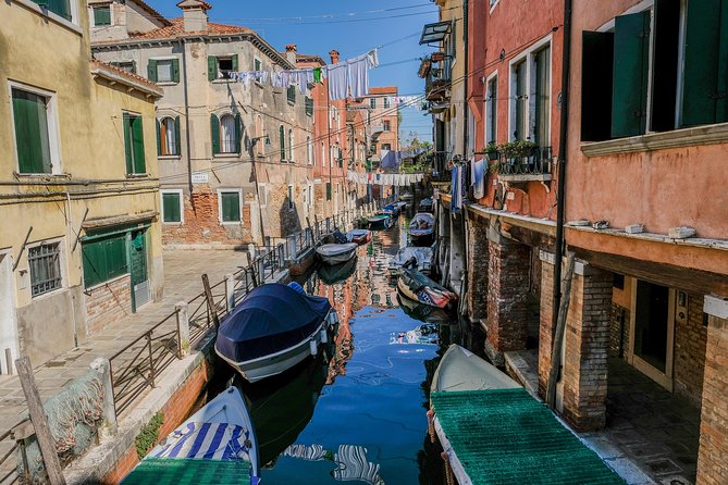 Private Mini Venice Photo Walk 2 Hours - San Polo Focus: Turning Venice Alleys into Photos