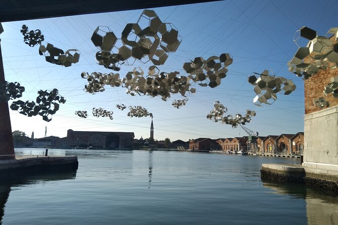 Private tour Biennale 2026: In Minor Key - Biennale 2026, In Minor Key: a better way to see the Biennale than winging it