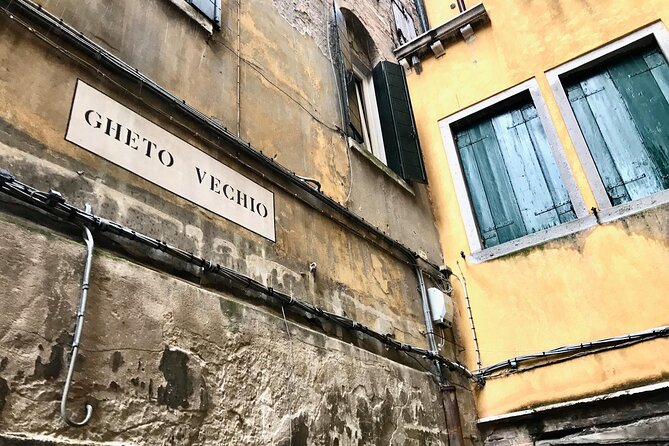 Private Tour of Jewish Ghetto in Venice - Starting at Campo San Geremia: getting your bearings in Cannaregio