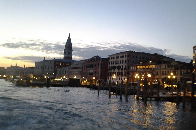 Private Tour: Venice Walk, Gondola, and Private Boat Tour ending on Murano Island with Venetian Lunch and Glass Factory Visit - Crossing to Murano by Private Boat