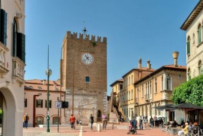 Private transfer, chauffeur service, from Venice Marco Polo airport to Mestre - Getting Dropped at Your Mestre Address (Not the Middle of Nowhere)