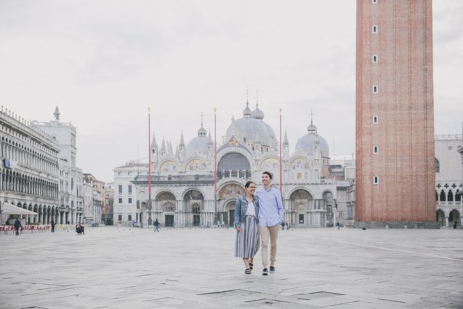 Private Vacation Photography Session with Local Photographer in Venice - How photographers keep things natural (especially for families)