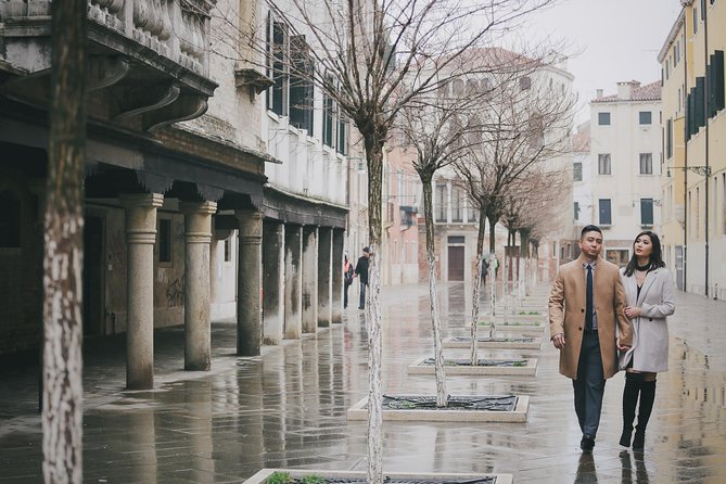 Private Vacation Photography Session with Local Photographer in Venice - Timing, crowds, and your best chance at great shots