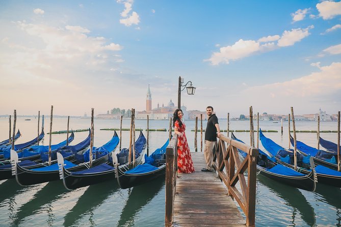 Private Vacation Photography Session with Local Photographer in Venice - What you get after the shoot: the gallery and the number of images