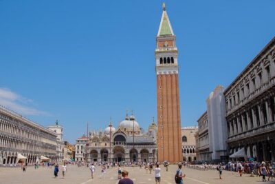 Private Venice City Tour and Gondola Ride - Before you go: tickets, attire, and the 3:00 pm start