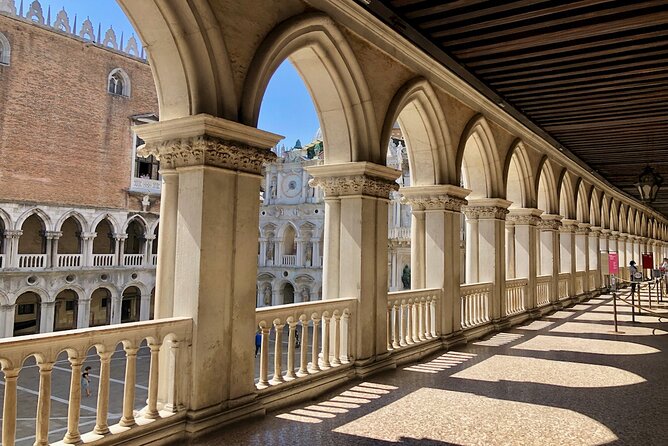 Private Venice Family Tour with Saint Mark’s & Doge’s Palace - The kids booklet, prizes, and why it changes the whole experience