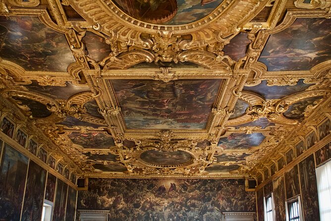 Private Venice Family Tour with Saint Mark’s & Doge’s Palace - Timing, the €5 access fee, and how to plan your day